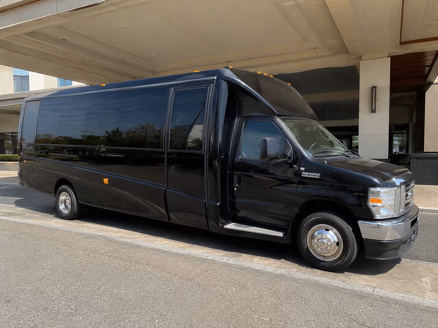 bus rentals for youth sports teams and tournament travel in lynchburg